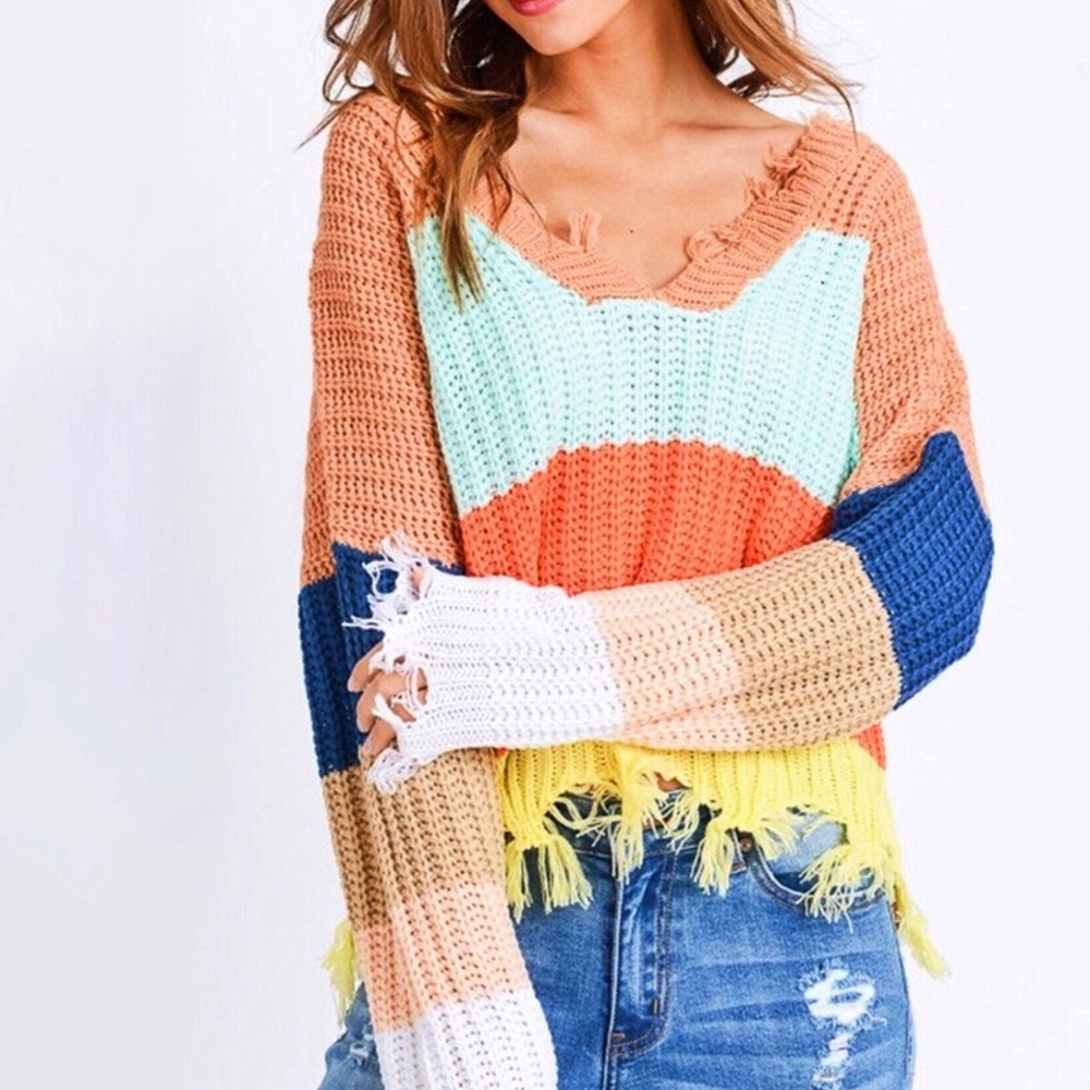 Color Block Loose Knit V Neck Frayed Sweater - Picture 8 of 8